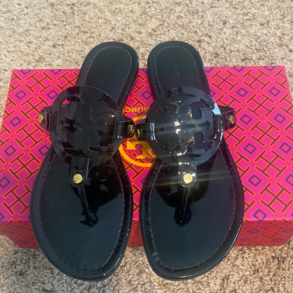 Tory Burch Miller Black Patent Calf. Size 8.5